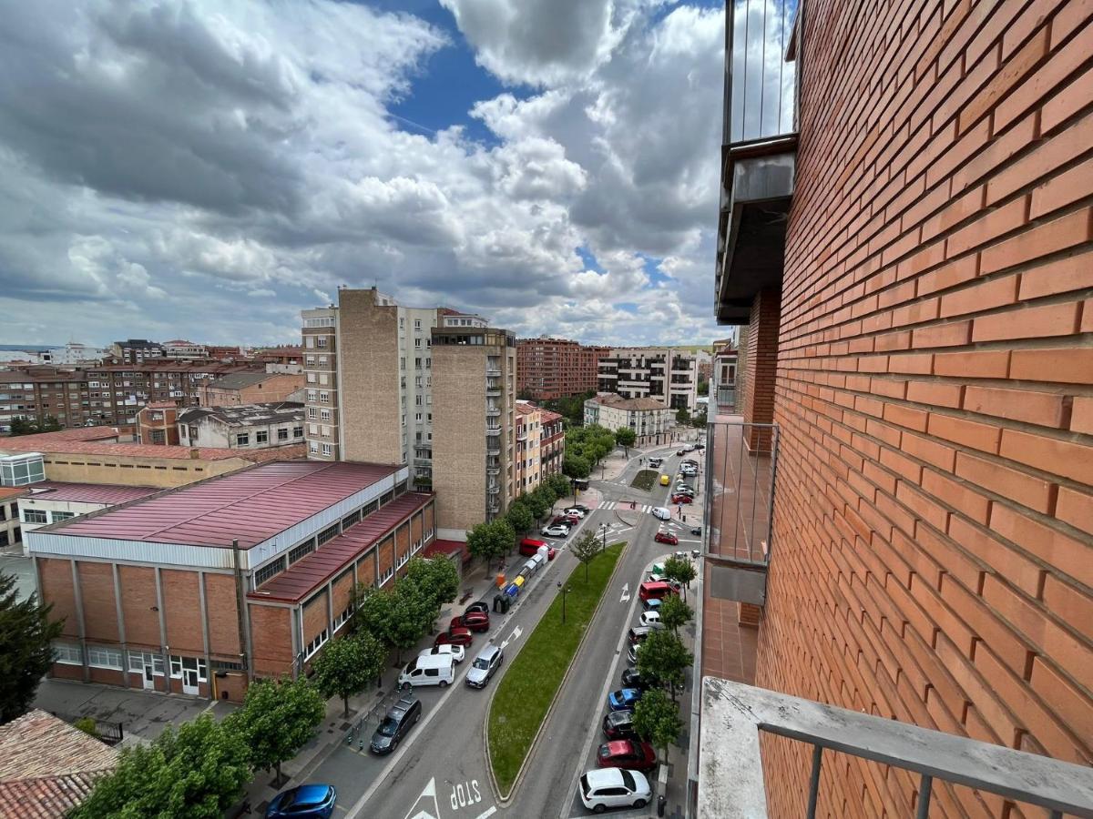 Atuaire Home Gran Apartamento Con Vistas A La Catedral De Burgos Exterior photo